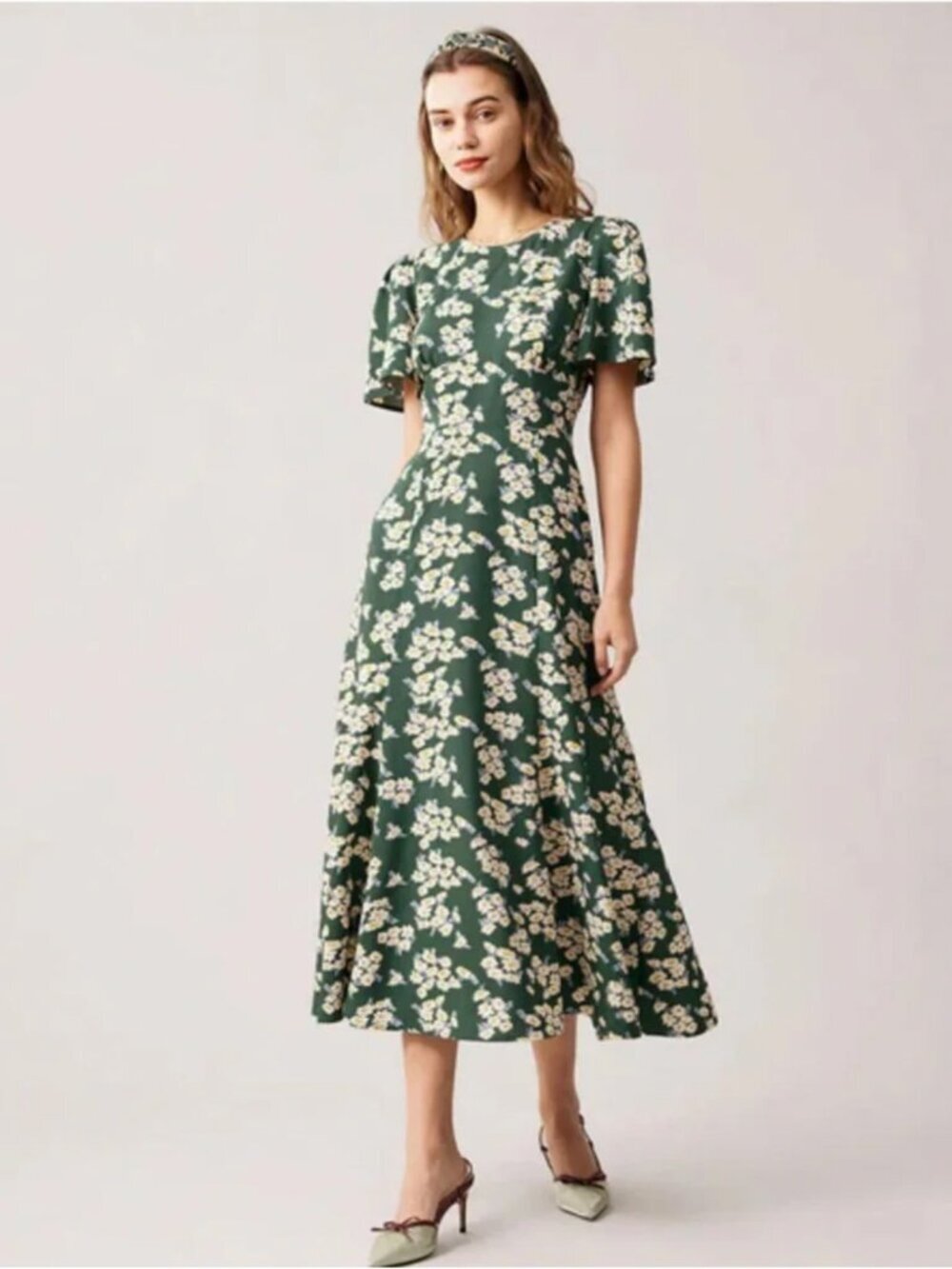 RIHOAS Green White Daisy Floral Midi Cottagecore Midi Dress Short Sleeve Size S